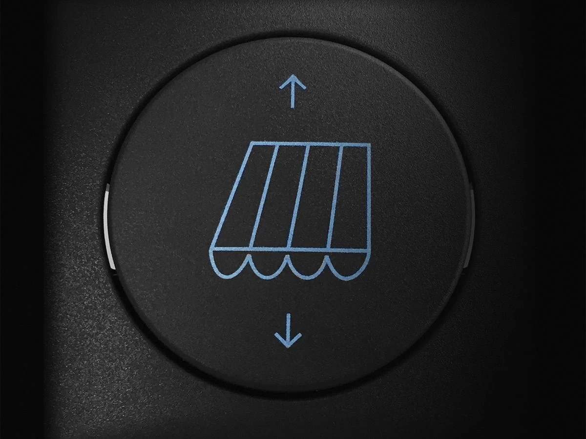 Thule Omnistor Motorkit 5200 12V Aluminium 6 Thule Omnistor Motorkit 5200 12V Aluminium - Afbeelding 4