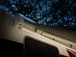 Thule Omnistor Tent LED Montagerail 5200 Aluminium 300 Cm -Thule thule tent led mounting rail to 5200 aluminium 2 1 ecommerce 2
